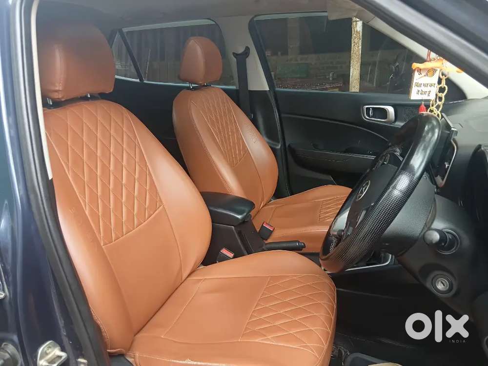Hyundai Venue 2021 Petrol Well Maintained