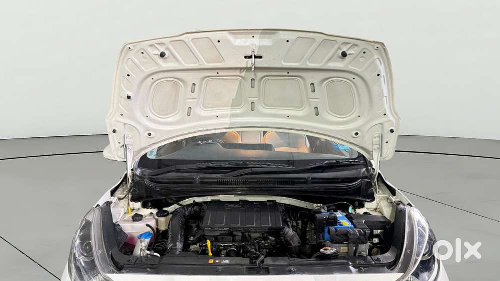 Hyundai Aura Sx Plus Automatic, 2023, Petrol