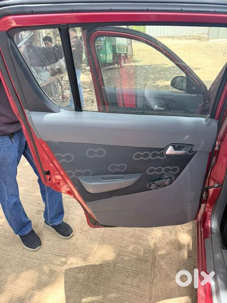 Maruti Suzuki 2014 Car