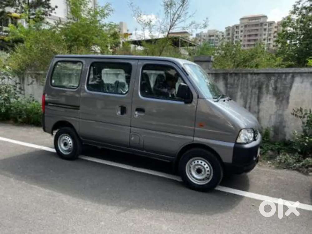 Maruti Eeco Smiles 2015
