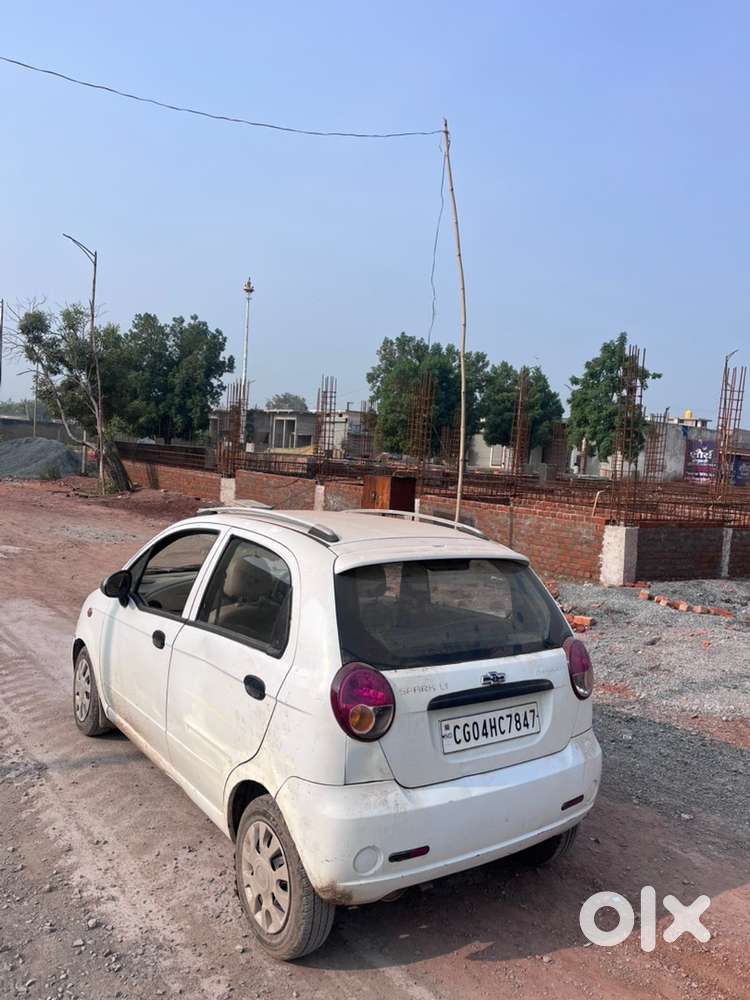 Chevrolet Spark Ls Petrol 2011