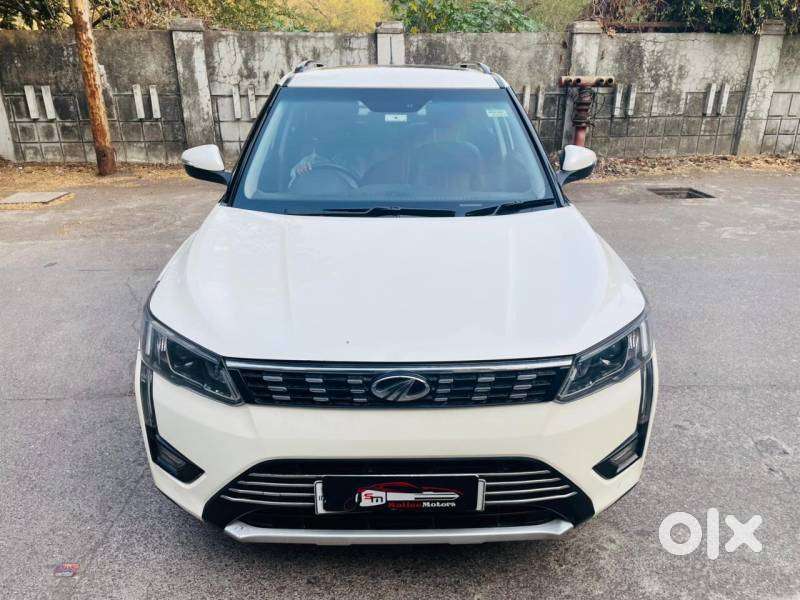 Mahindra Xuv300 W8 (o) 1.5 Diesel Amt, 2020, Diesel