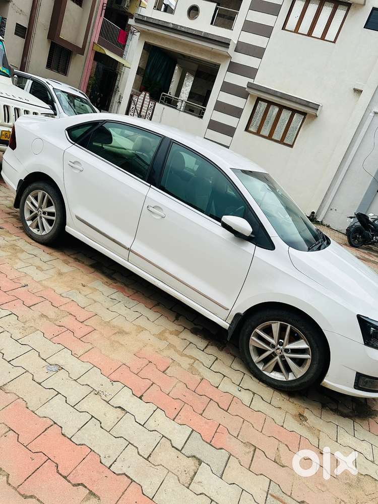 Skoda Rapid 2021 Petrol