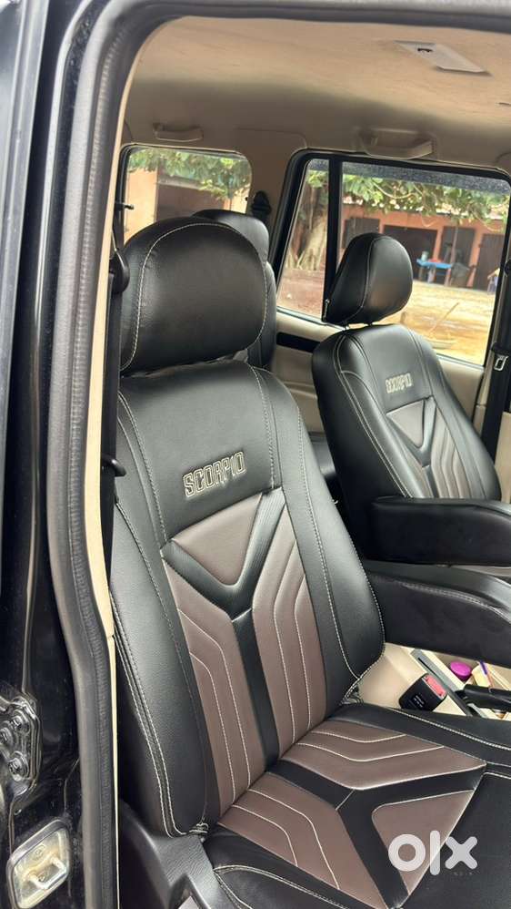 Mahindra Scorpio Classic 2023