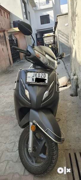 Second hand scooty in j&k new arrivals