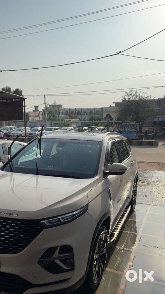 Mg Hector Plus 2021