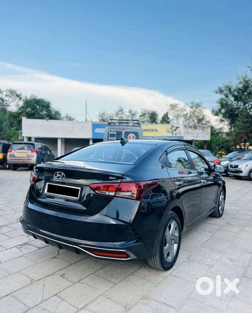 Hyundai Verna 1.6 Sx (o) Crdi At, 2022, Diesel