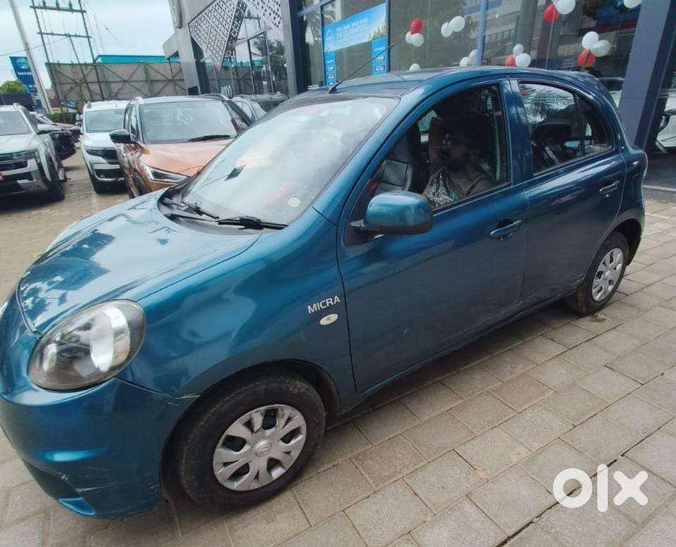 Nissan Micra Cvt Xv, 2018, Petrol