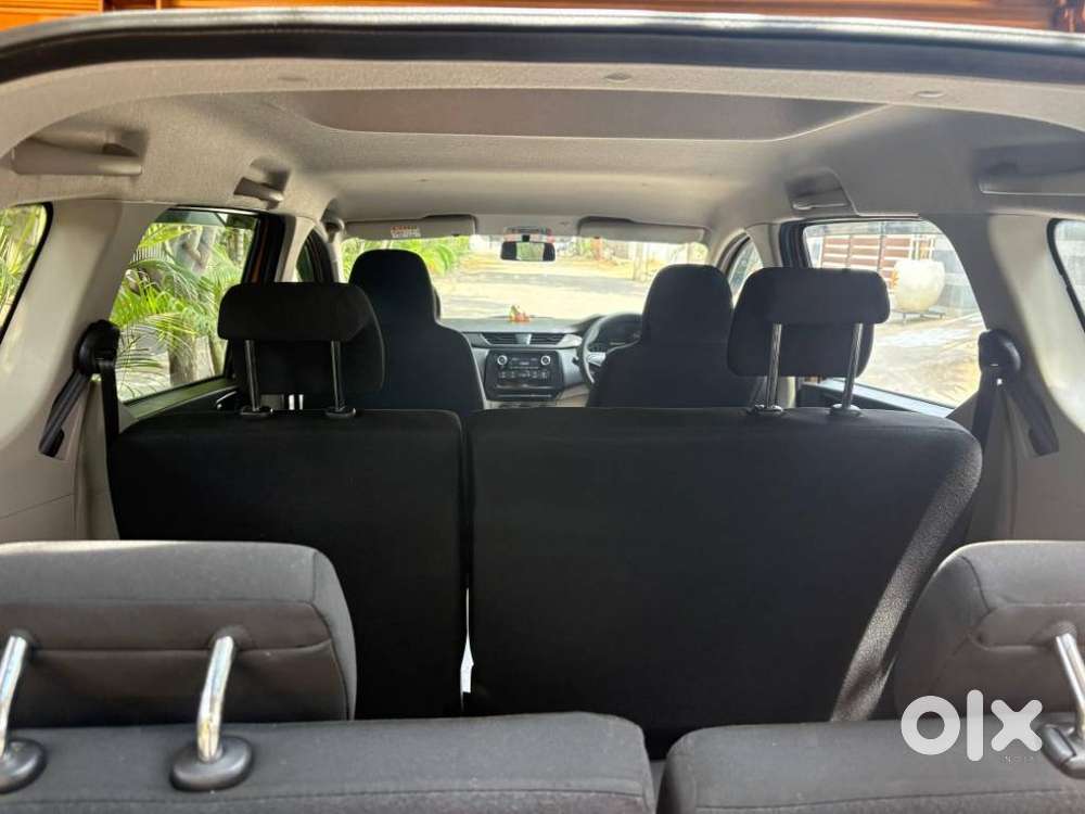 Renault Triber Rxl, 2022, Petrol