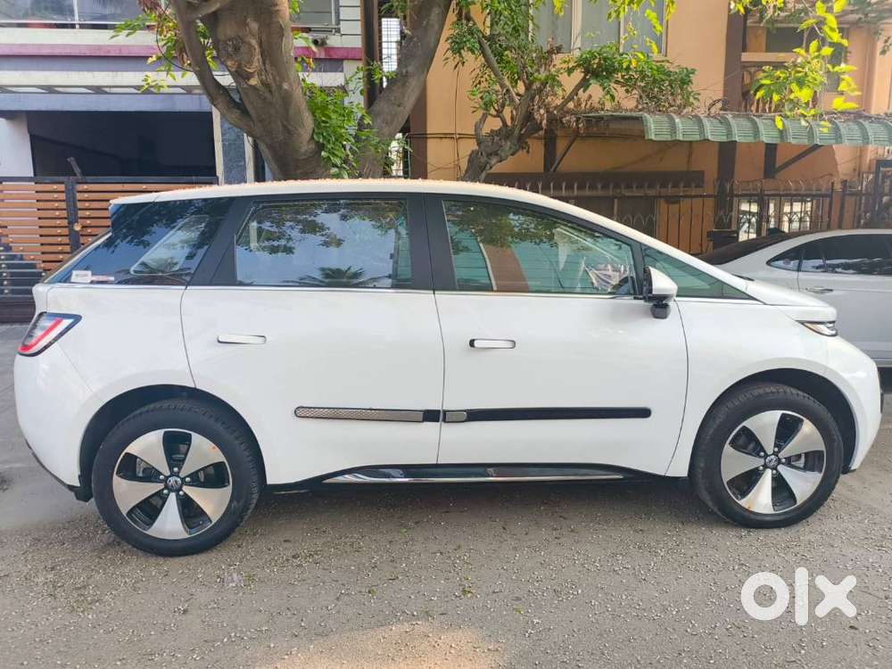 New Mg Windsor 38 Kw 320 Km Mid Variant