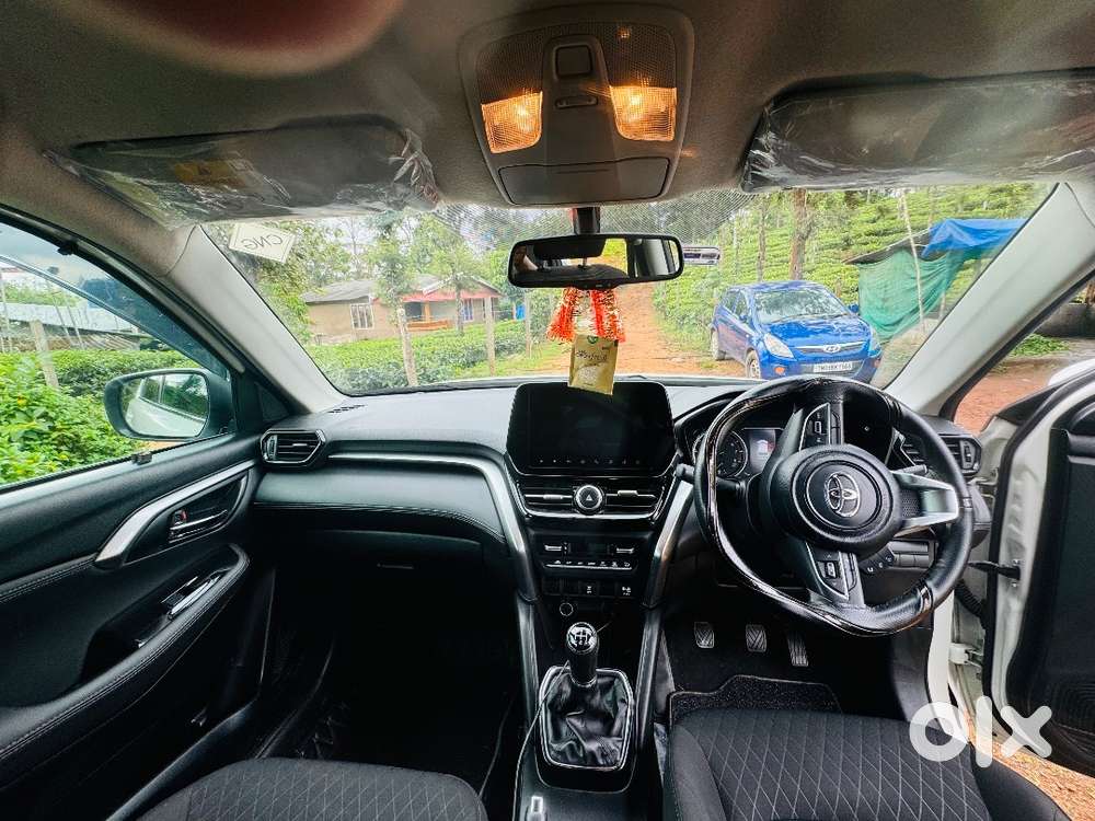 Toyota Urban Cruiser Hyryder Cng With Petrol