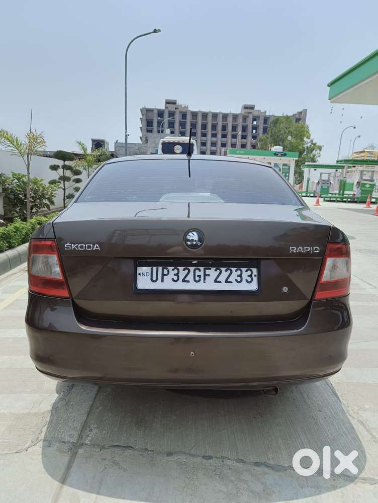 Skoda Rapid 1.6 Ambition Plus Tdi At, 2015, Diesel