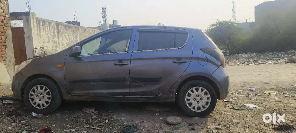 Hyundai New I20 1.5 Asta 2010