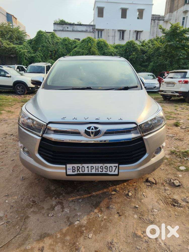 Toyota Innova Crysta 2.4 V, 2017, Diesel