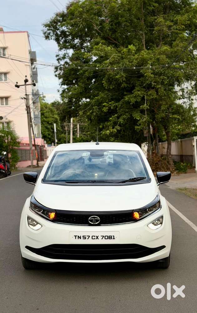 Tata Altroz 1.2 Xz Plus Petrol, 2023, Petrol