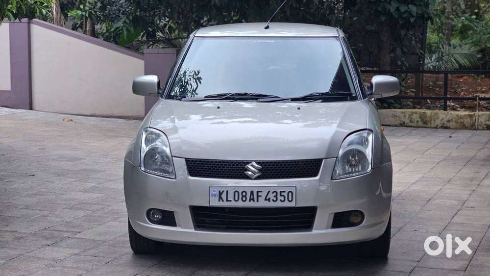 Maruti Suzuki Swift 1.3 Zxi, 2005, Petrol