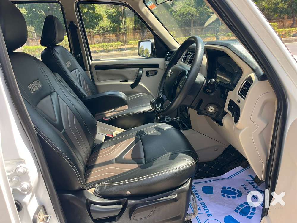 Mahindra Scorpio Classic 2.2 S 11 Mt 7 Cc, 2023, Diesel