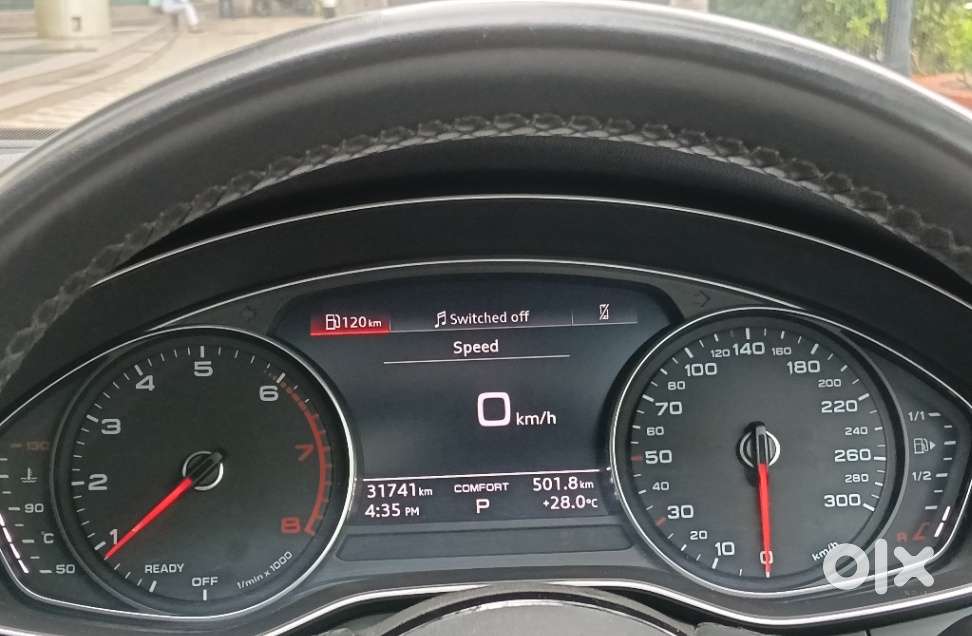 Audi A4 2.0 Premium 40 Tfsi, 2023
