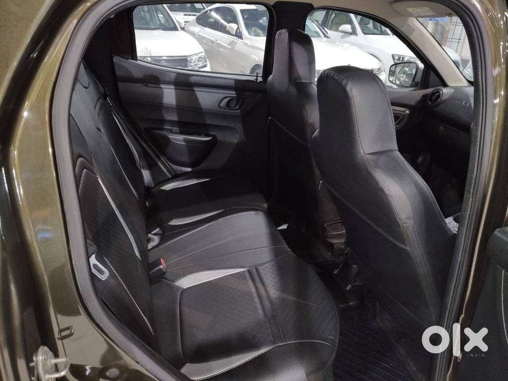 Renault Kwid 2019-ongoing 1.0 Rxt Amt (o), 2022, Petrol