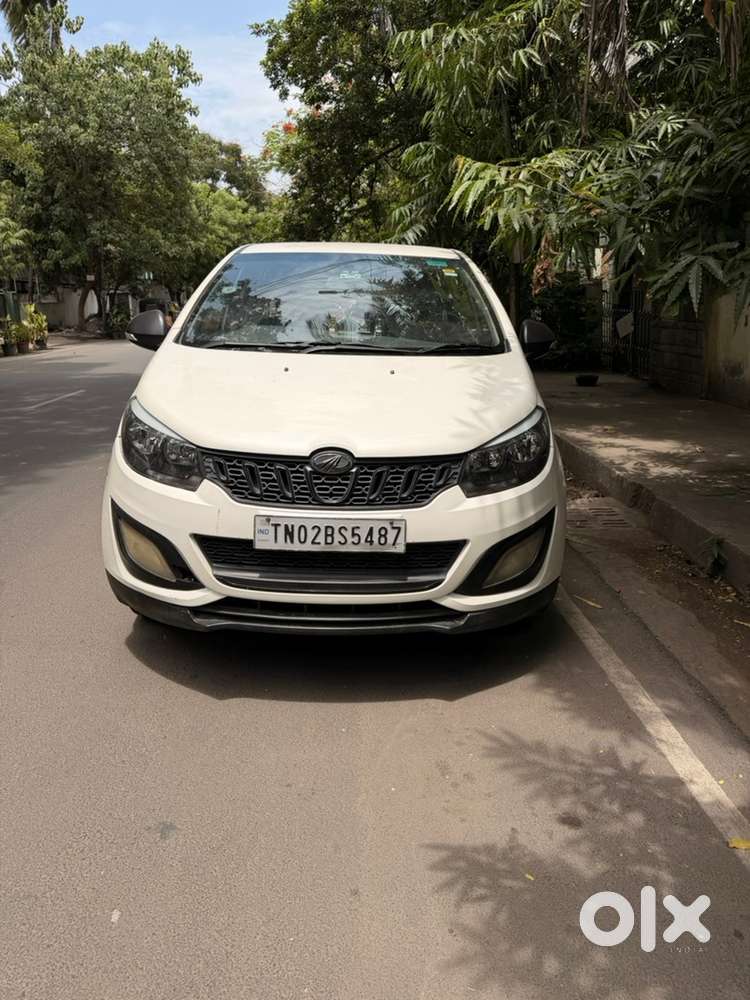 Mahindra Marazzo Diesel 2020 8 Seater