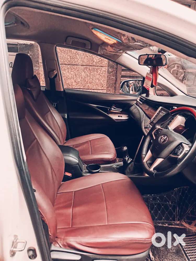Toyota Innova Crysta