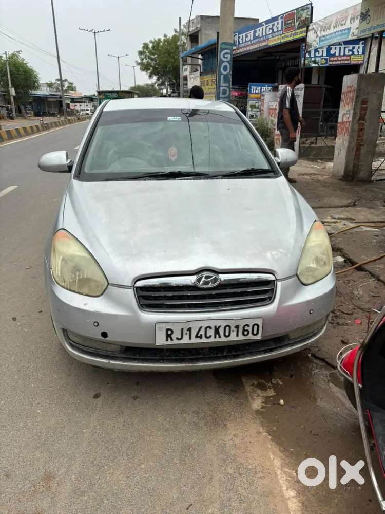 Hyundai Verna 2010 Petrol Well Maintained