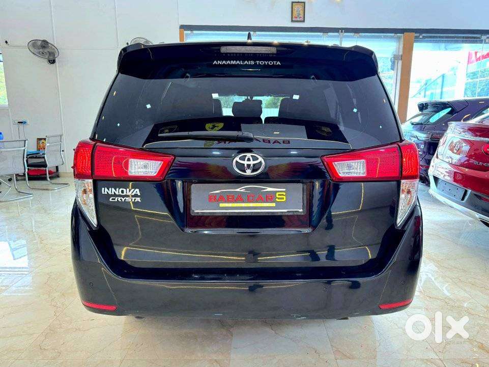 Toyota Innova Crysta