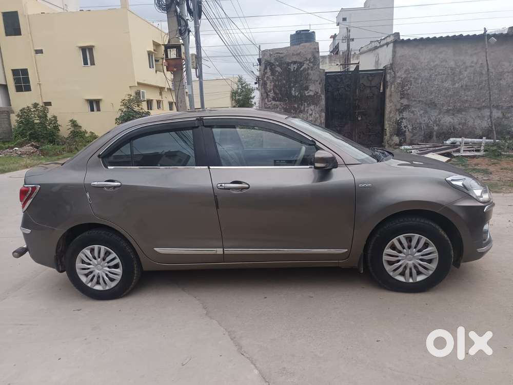 Maruti Suzuki Dzire Vdi Amt, 2017, Diesel