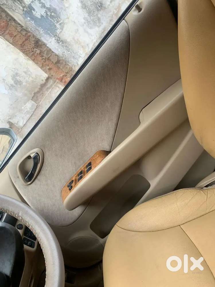 Honda City Zx 2006 Petrol Well Maintained