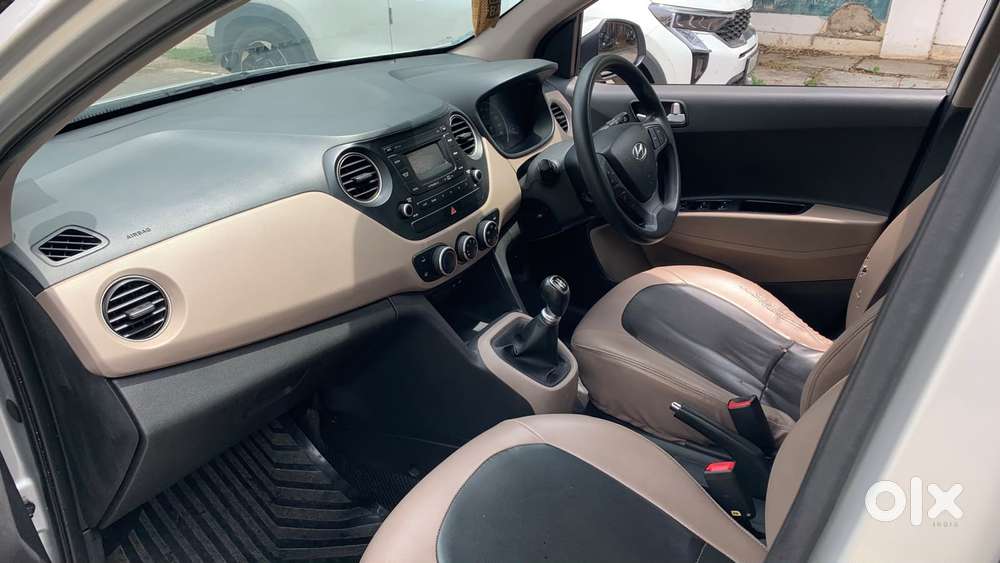 Hyundai Grand I10 Sportz, 2016, Petrol