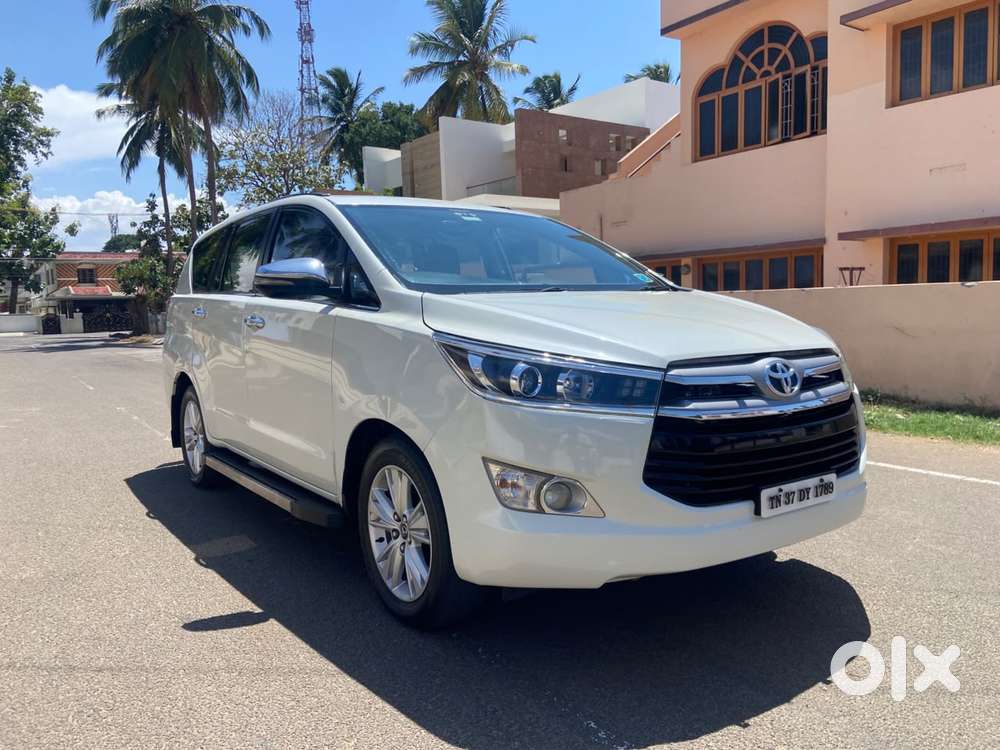 Toyota Innova Crysta 2.8z Automatic, 2018, Diesel