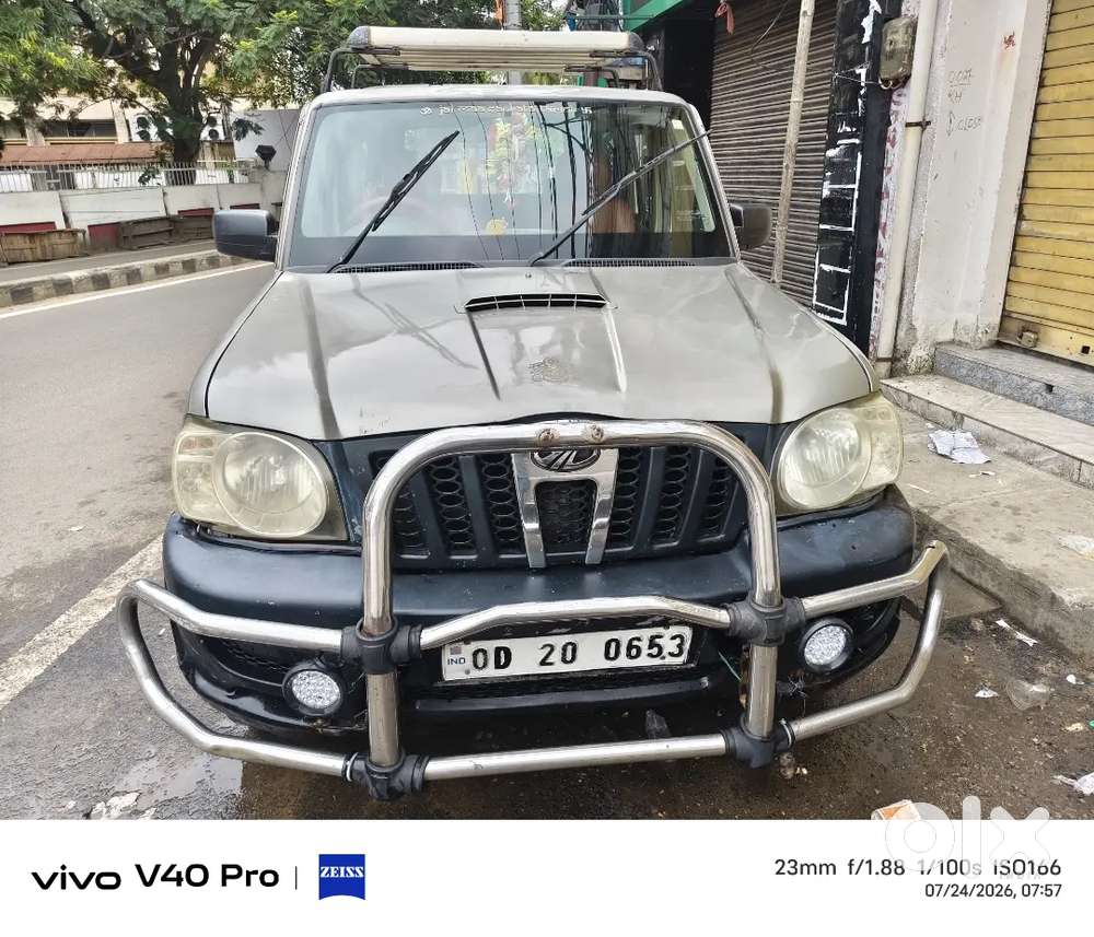 Mahindra Scorpio Classic 2013 Diesel 165000 Km Driven