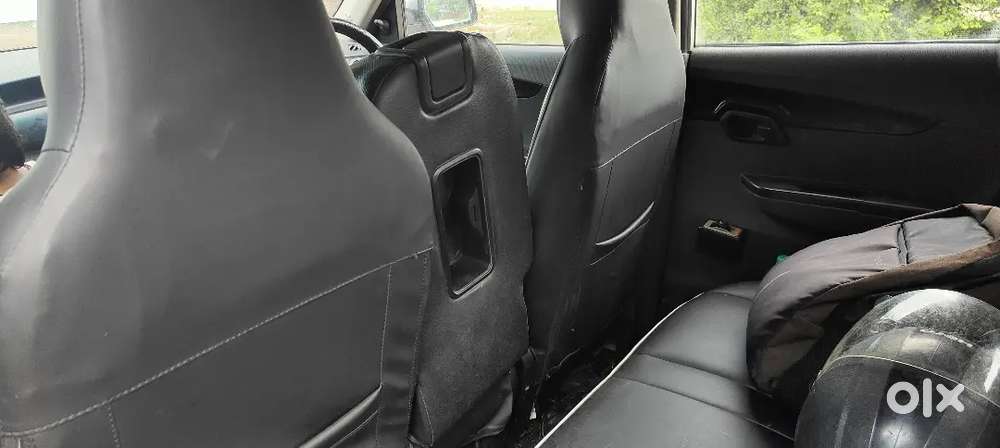 Mahindra Kuv100 Nxt 2018 Petrol 6 Str