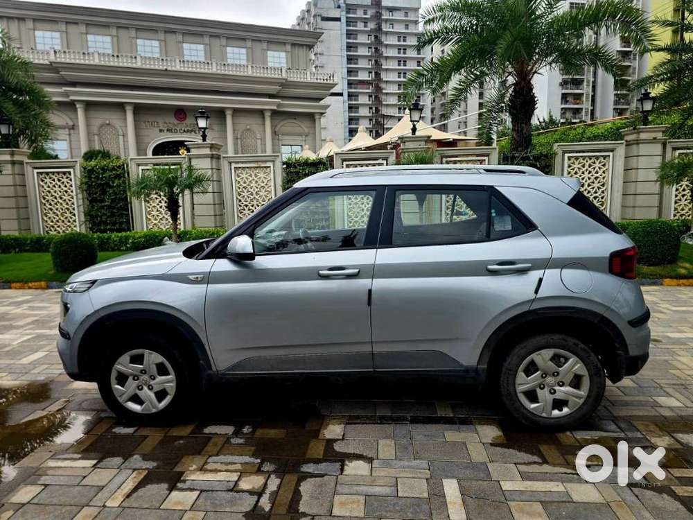 Hyundai Venue S 1.2 Petrol, 2021, Petrol