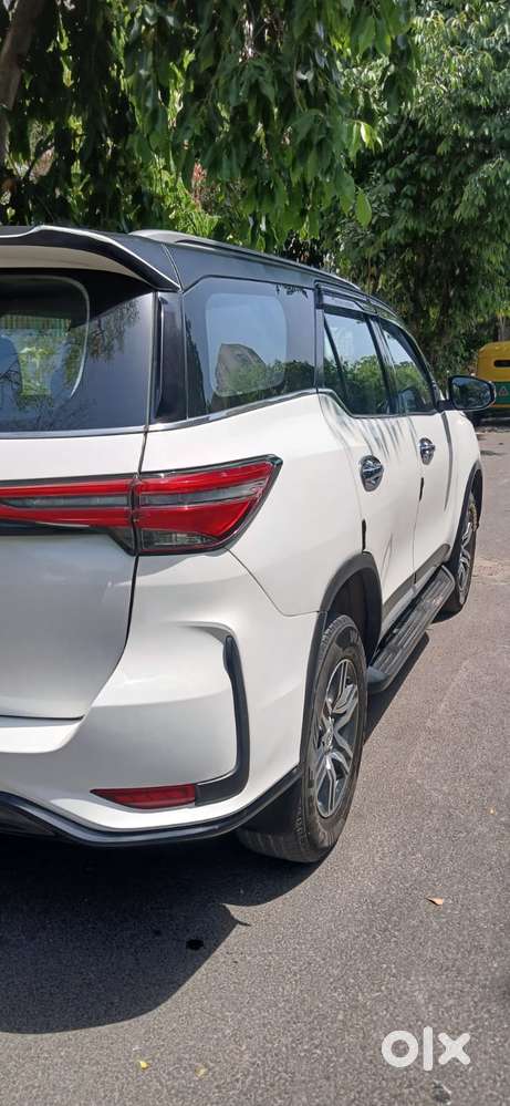 Toyota Fortuner Legender 4x2 At 2.8, 2024, Diesel