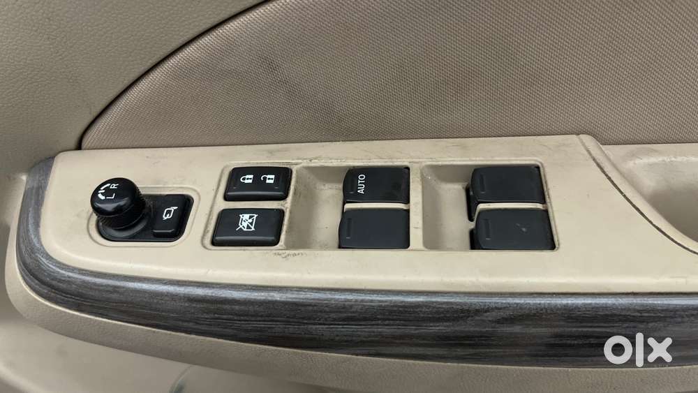 Maruti Suzuki Swift Dzire 1.2 Zxi Bsiv, 2021, Petrol