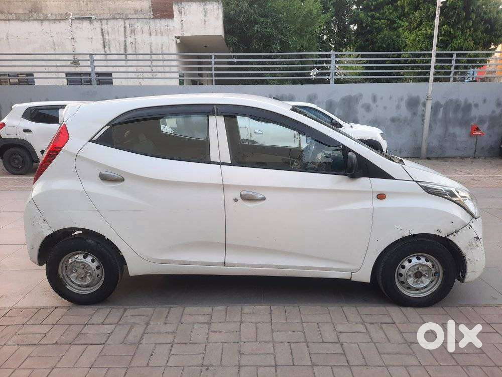 Hyundai Eon Era +, 2016, Petrol