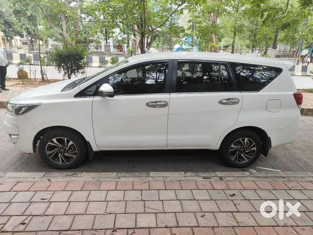 Toyota Innova Crysta Diesel Manual Well Maintained