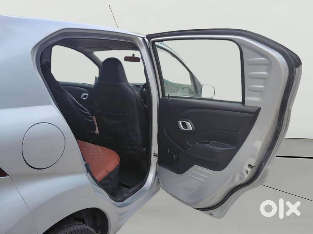 Datsun Redigo T Option, 2018, Petrol