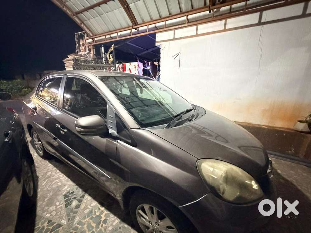 Honda Amaze 2013 Diesel Well Maintained