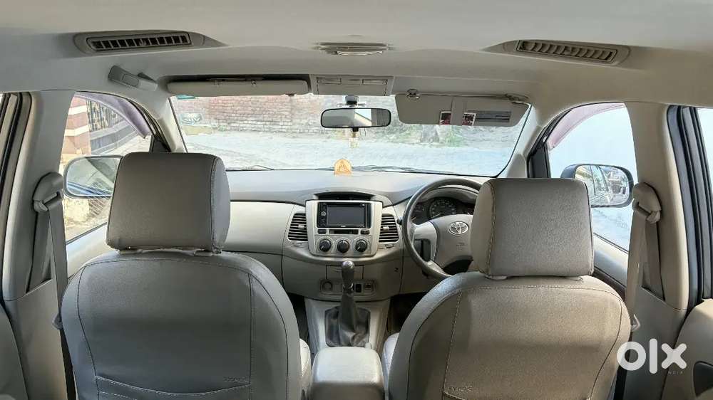 Toyota Innova 2013 Gx Diesel Grey 8 Seater