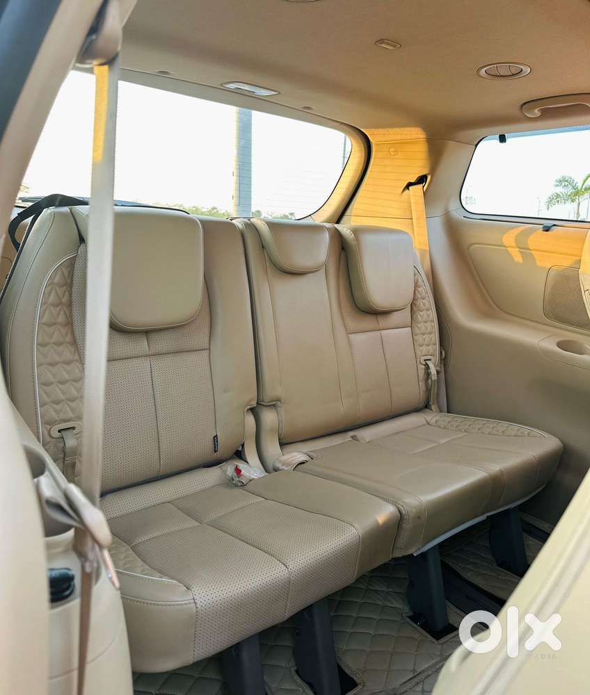 Kia Carnival Limousine Plus 7 Str, 2022, Diesel