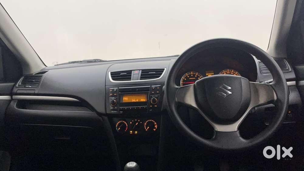Maruti Suzuki Swift Vvt Vxi, 2015, Petrol