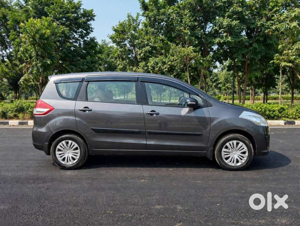 Maruti Suzuki Ertiga Vxi Abs Bs Iv, 2015, Petrol
