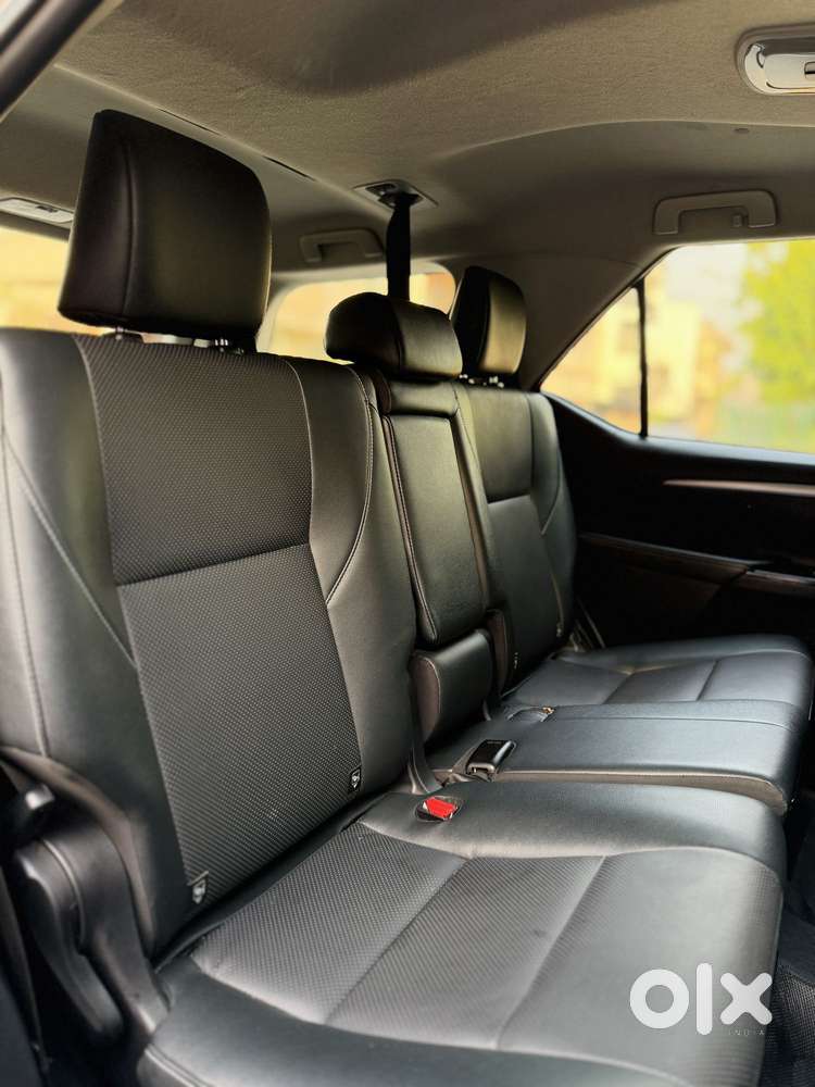 Toyota Fortuner 4x2 At 2.8 Diesel, 2022, Diesel
