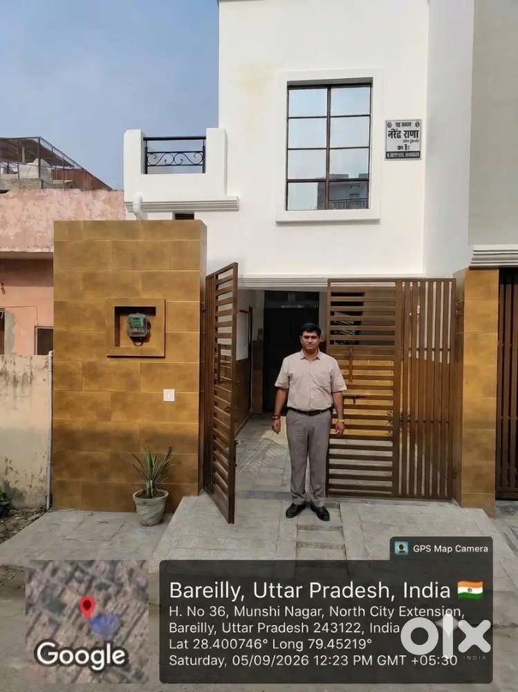 100 super house Munshi Nagar Mein 30 feat chaudi Road per