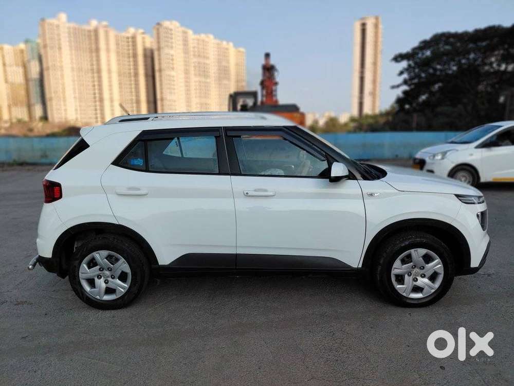 Hyundai Venue 1.4 Crdi S, 2020, Petrol