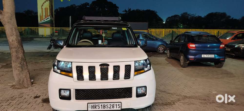 Mahindra Tuv 300 T10 Dual Tone, 2018, Diesel