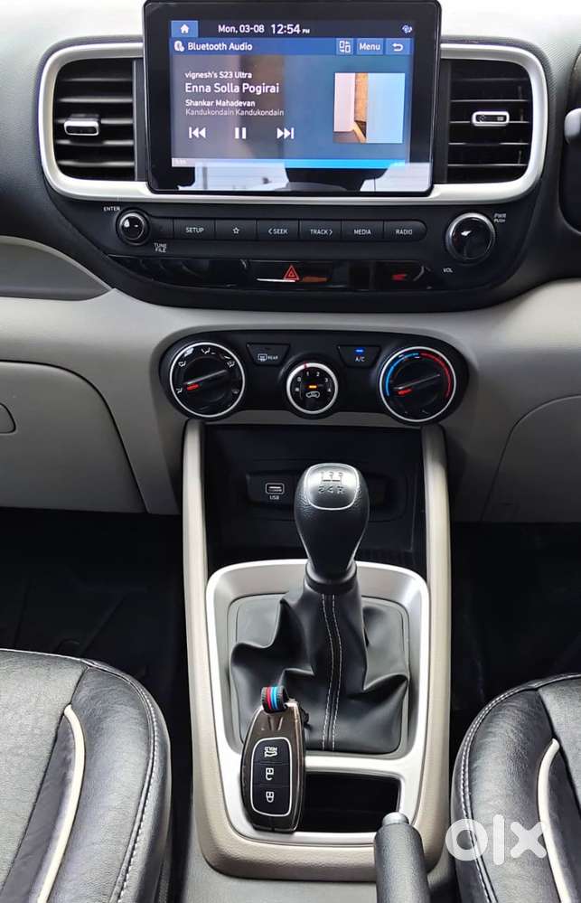 Hyundai Venue, 2025, Petrol