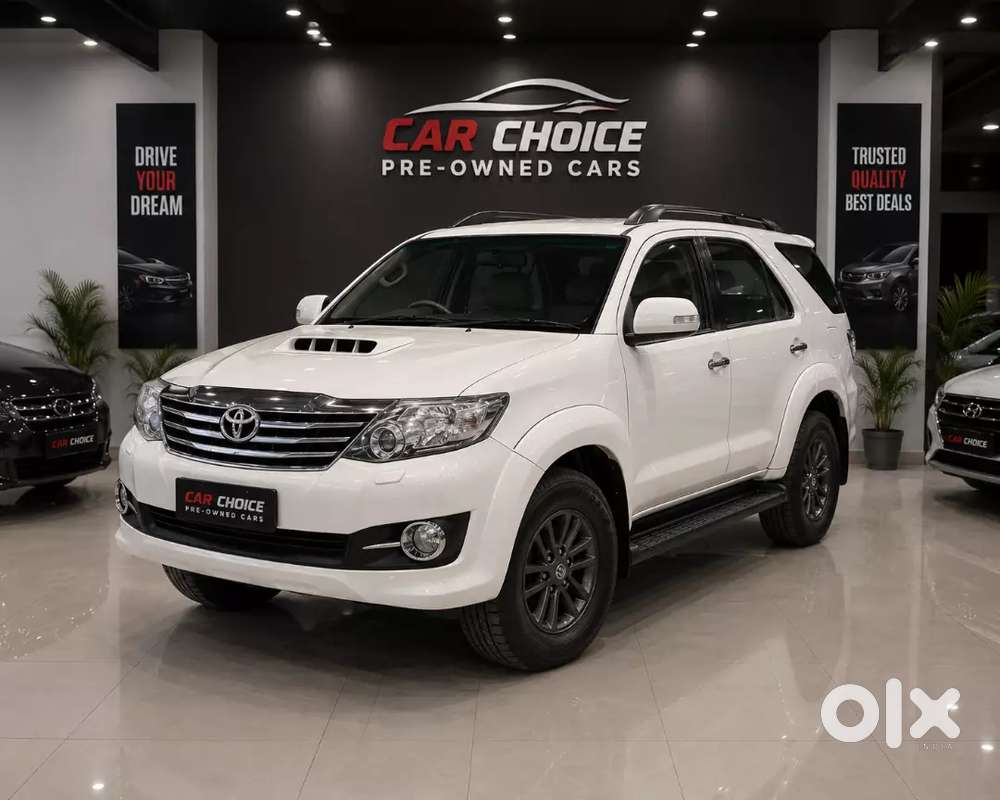 Toyota Fortuner 2016 Diesel 165000 Km Driven